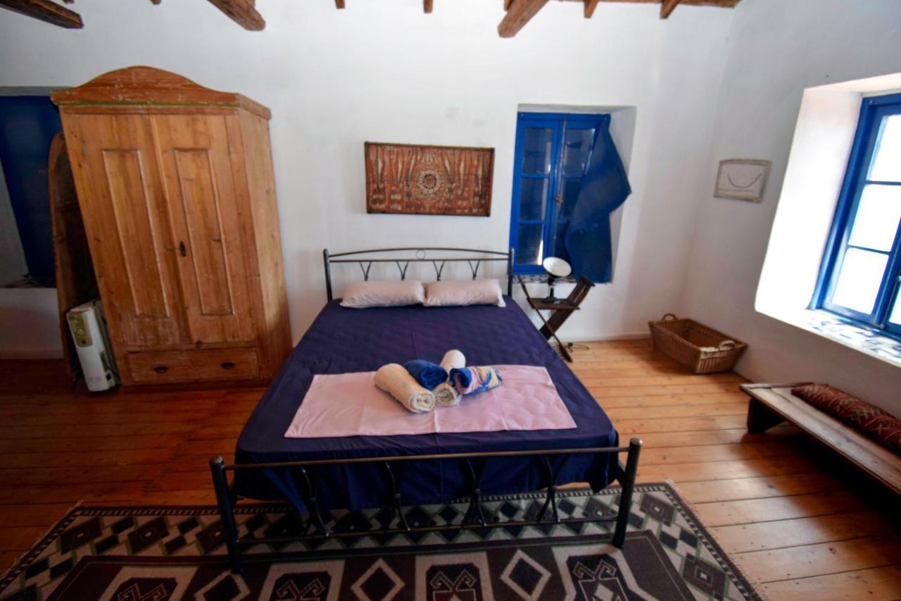 The Traditional Hause With The Best View Leonídion Exterior foto