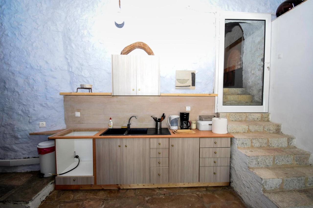 The Traditional Hause With The Best View Leonídion Exterior foto